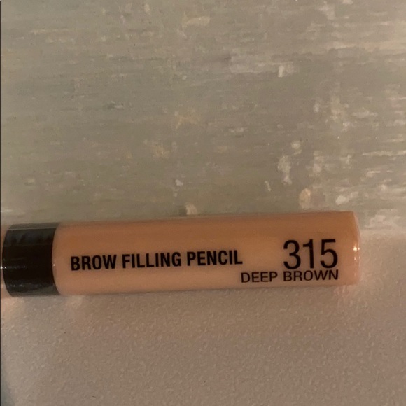 Maybelline 315 deep brown eyebrow pencil - Picture 2 of 3